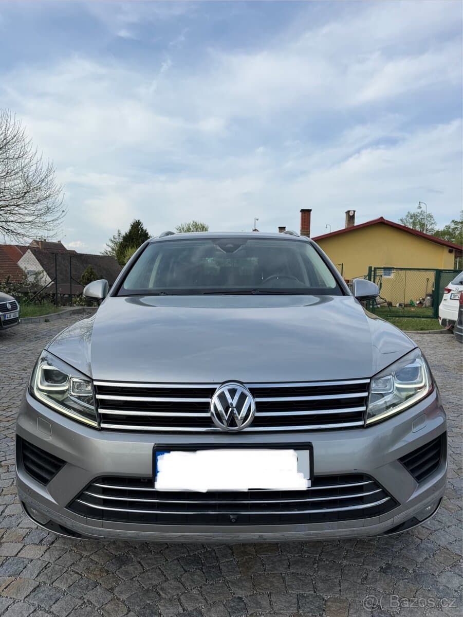 2017 Volkswagen TOUAREG - 6