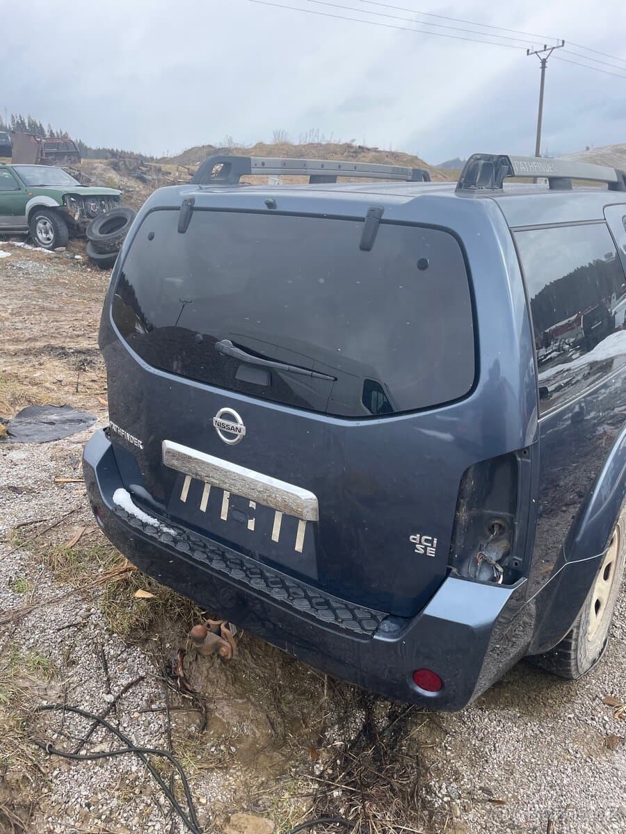 Nissan PATHFINDER - 6