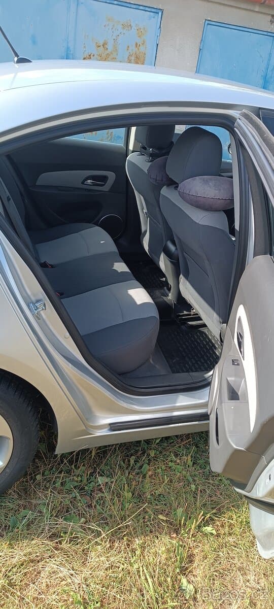 Chevrolet CRUZE - 6