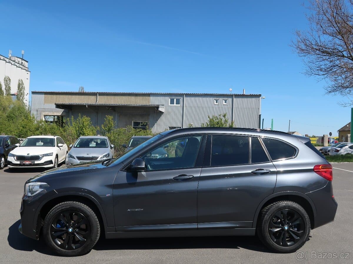 2018 BMW X1 - 6