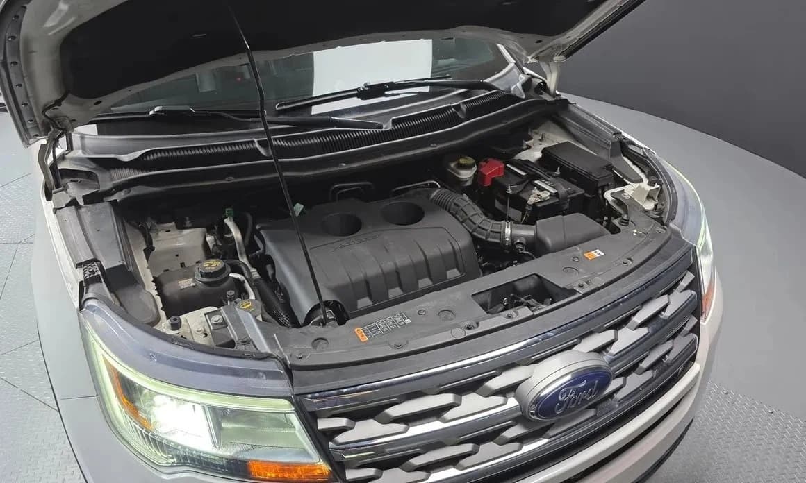 2018 Ford EXPLORER - 6