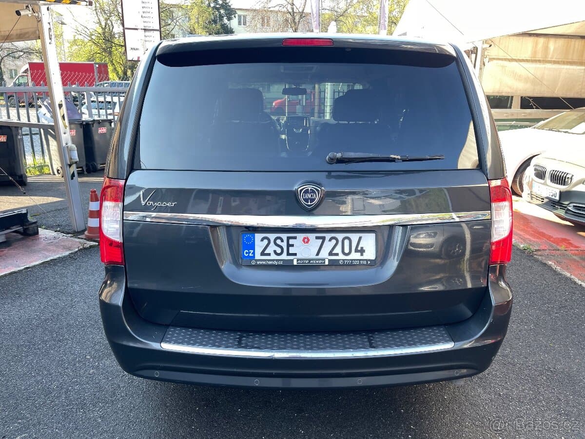 2013 Lancia VOYAGER - 6