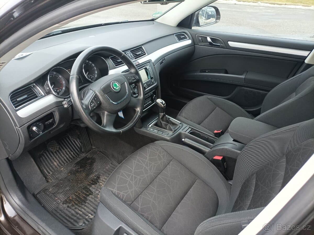 2012 Škoda SUPERB - 6