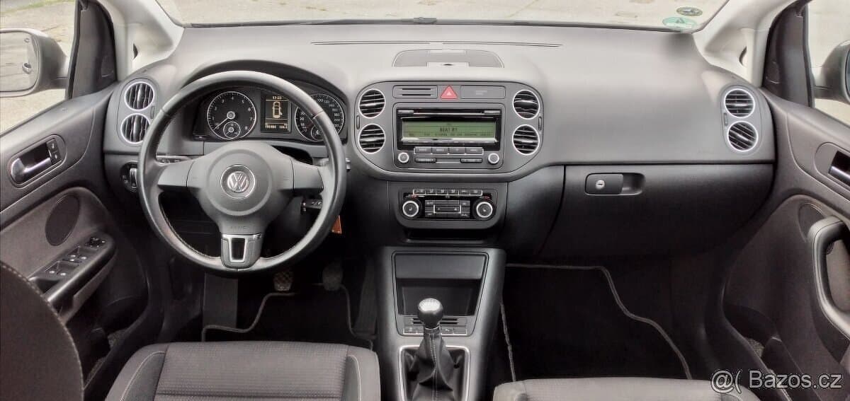 2011 Volkswagen GOLF - 6