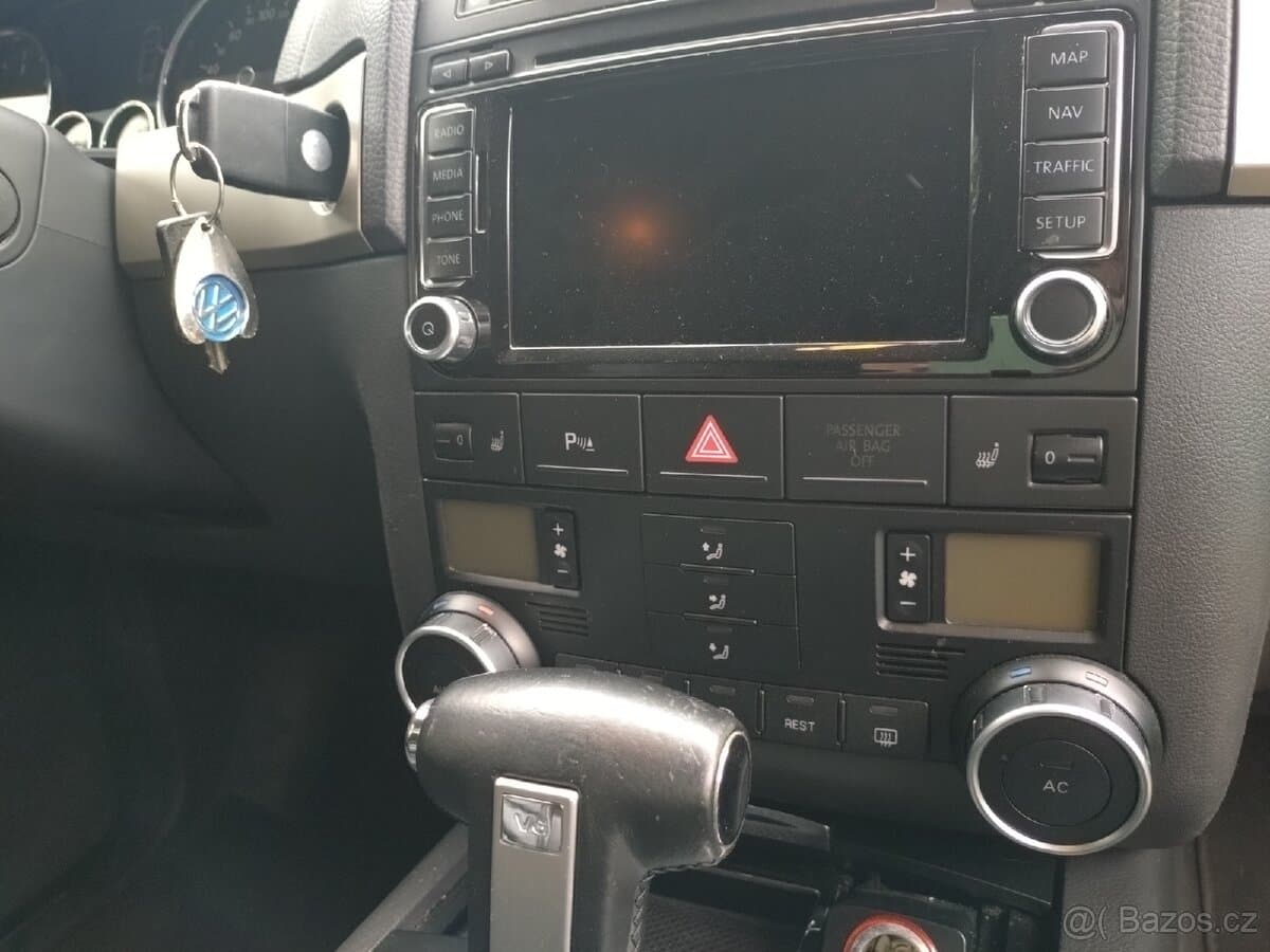 2008 Volkswagen TOUAREG - 6