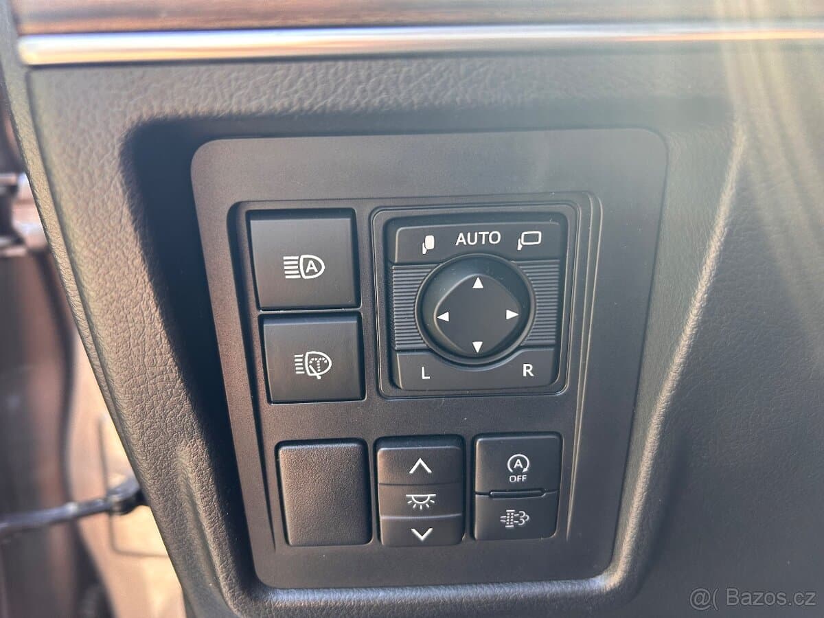 2024 Toyota LAND CRUISER - 6