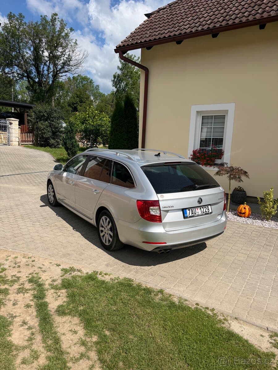 2014 Škoda SUPERB - 6