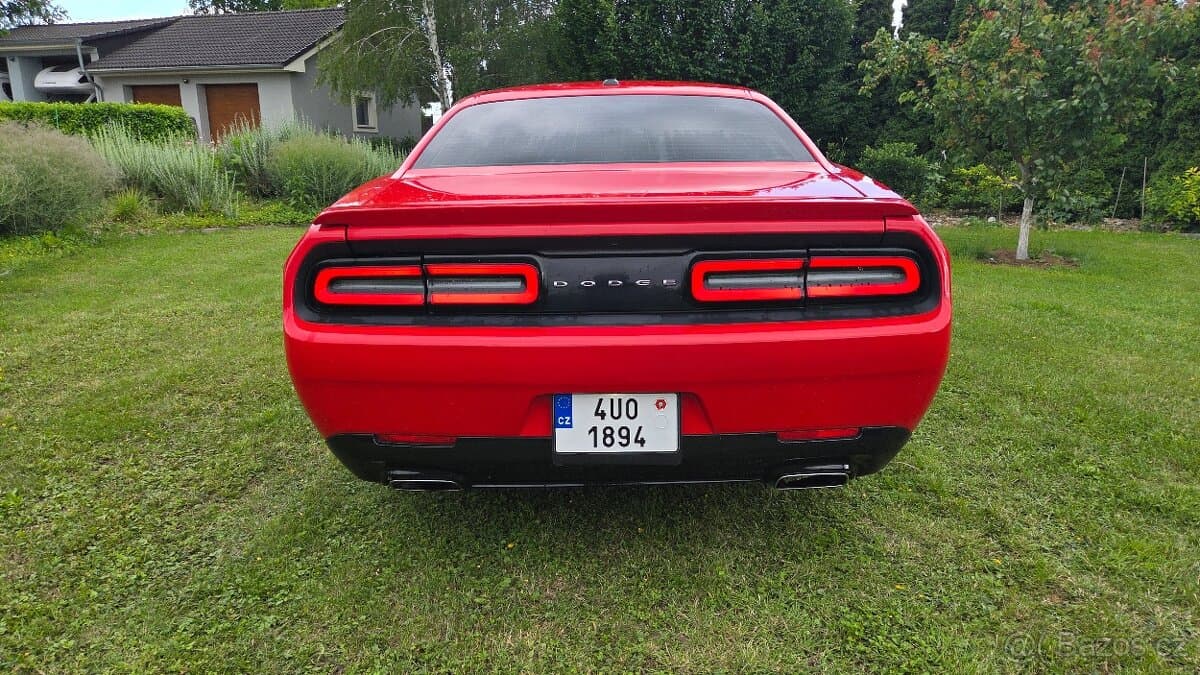 2015 Dodge CHALLENGER - 6