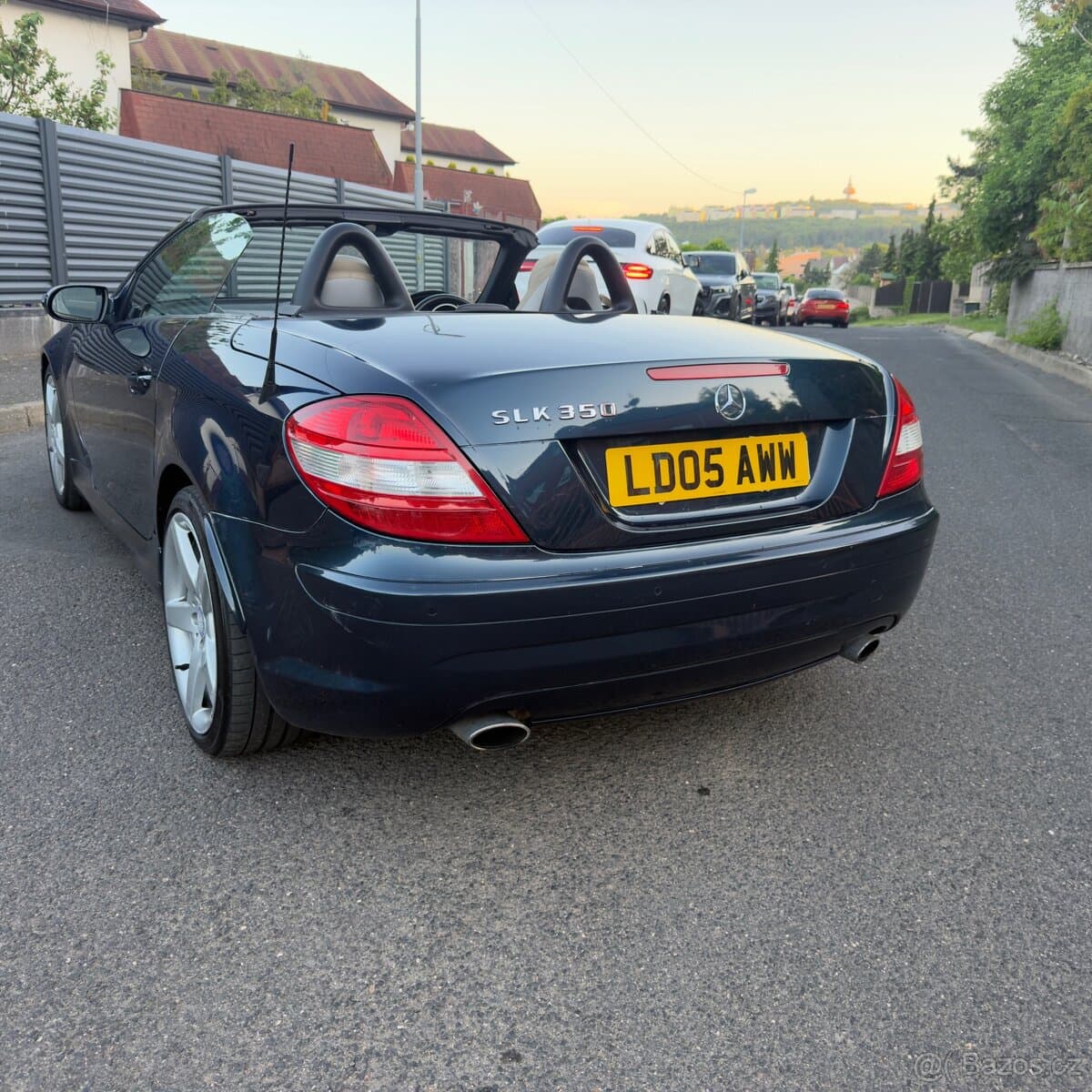 2005 Mercedes-Benz SL - 6