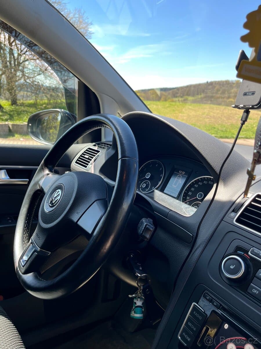 2011 Volkswagen TOURAN - 6