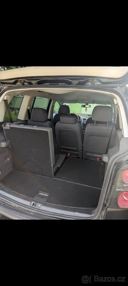 2010 Volkswagen TOURAN - 6