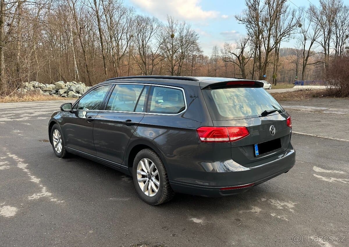 2015 Volkswagen PASSAT - 6