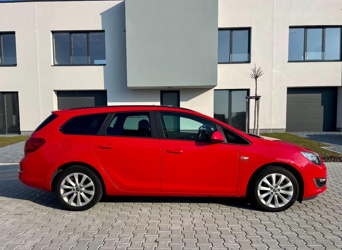 2013 Opel ASTRA - 6