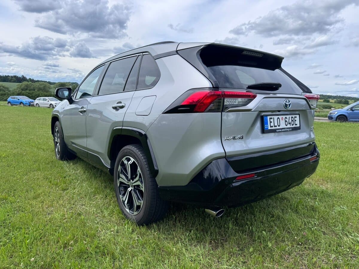 2022 Toyota RAV4 - 6