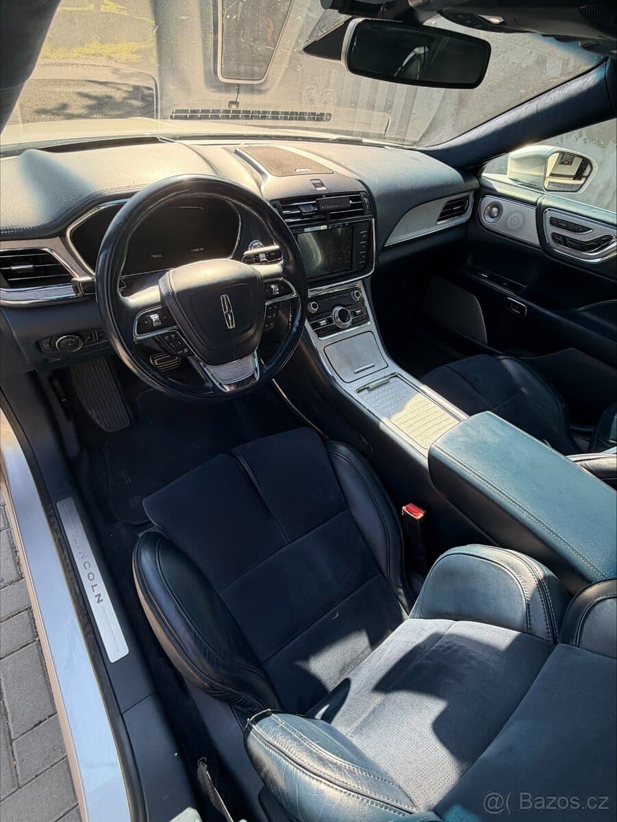 2017 Lincoln CONTINENTAL - 6