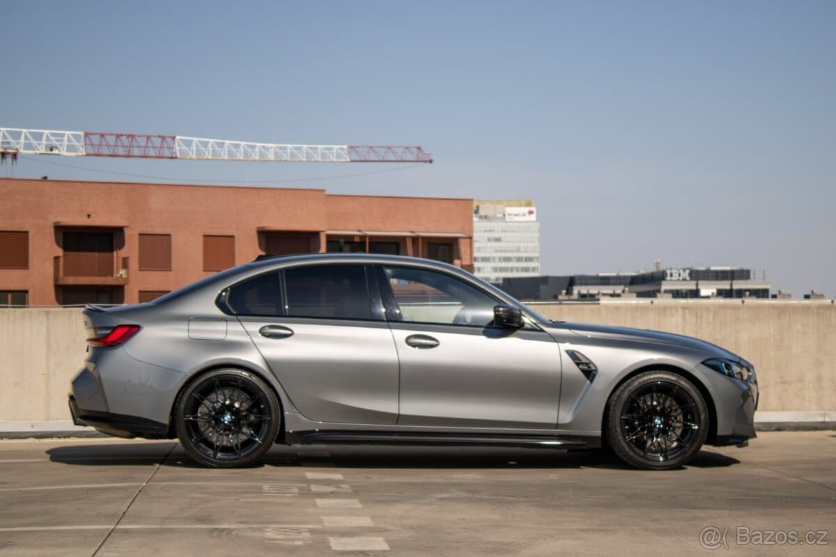 2025 BMW M3 - 6