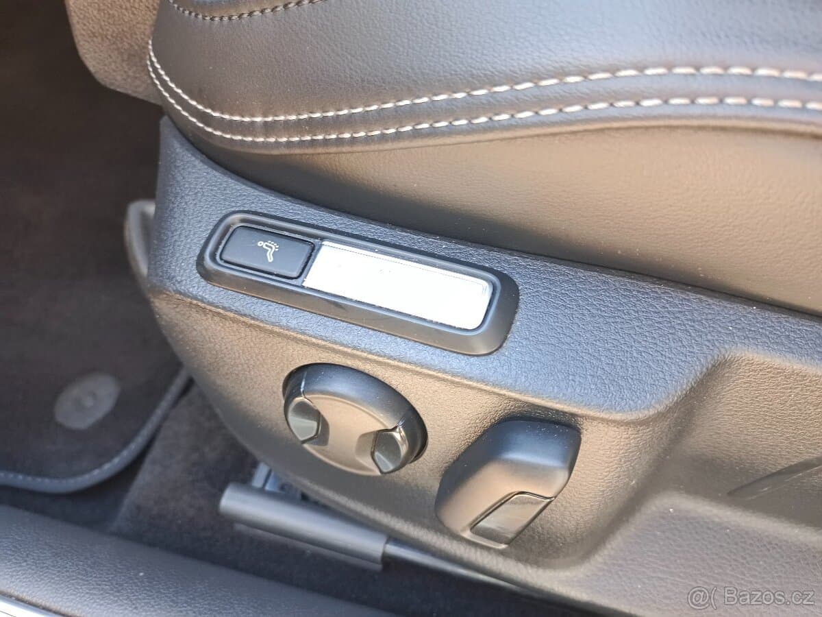 2021 Volkswagen PASSAT - 6