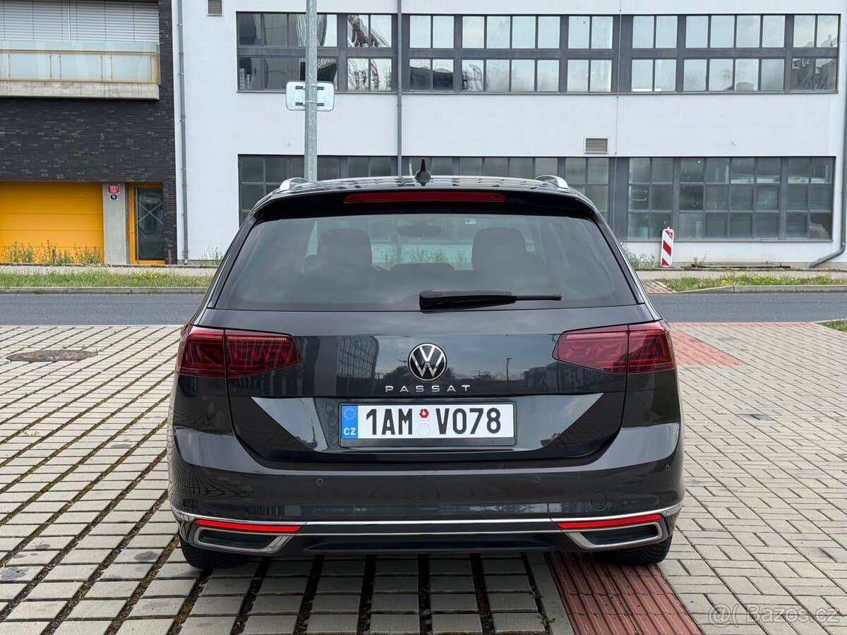 2021 Volkswagen PASSAT - 6