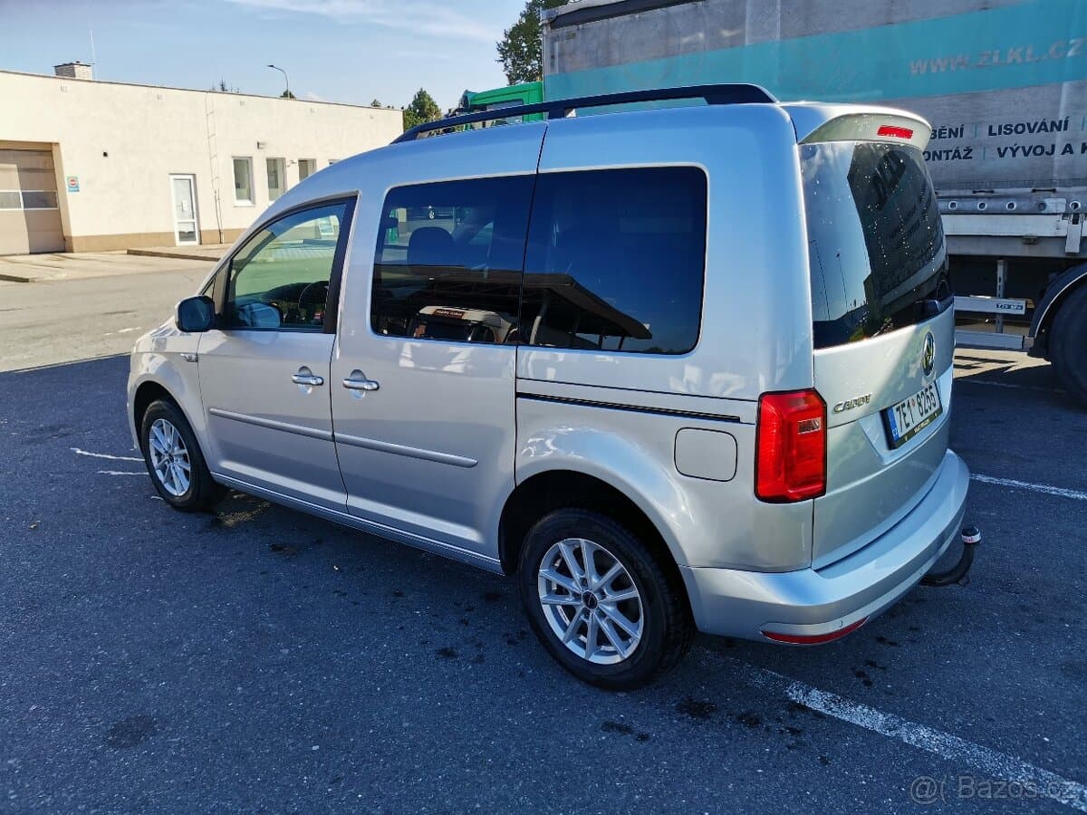 2017 Volkswagen CADDY - 6