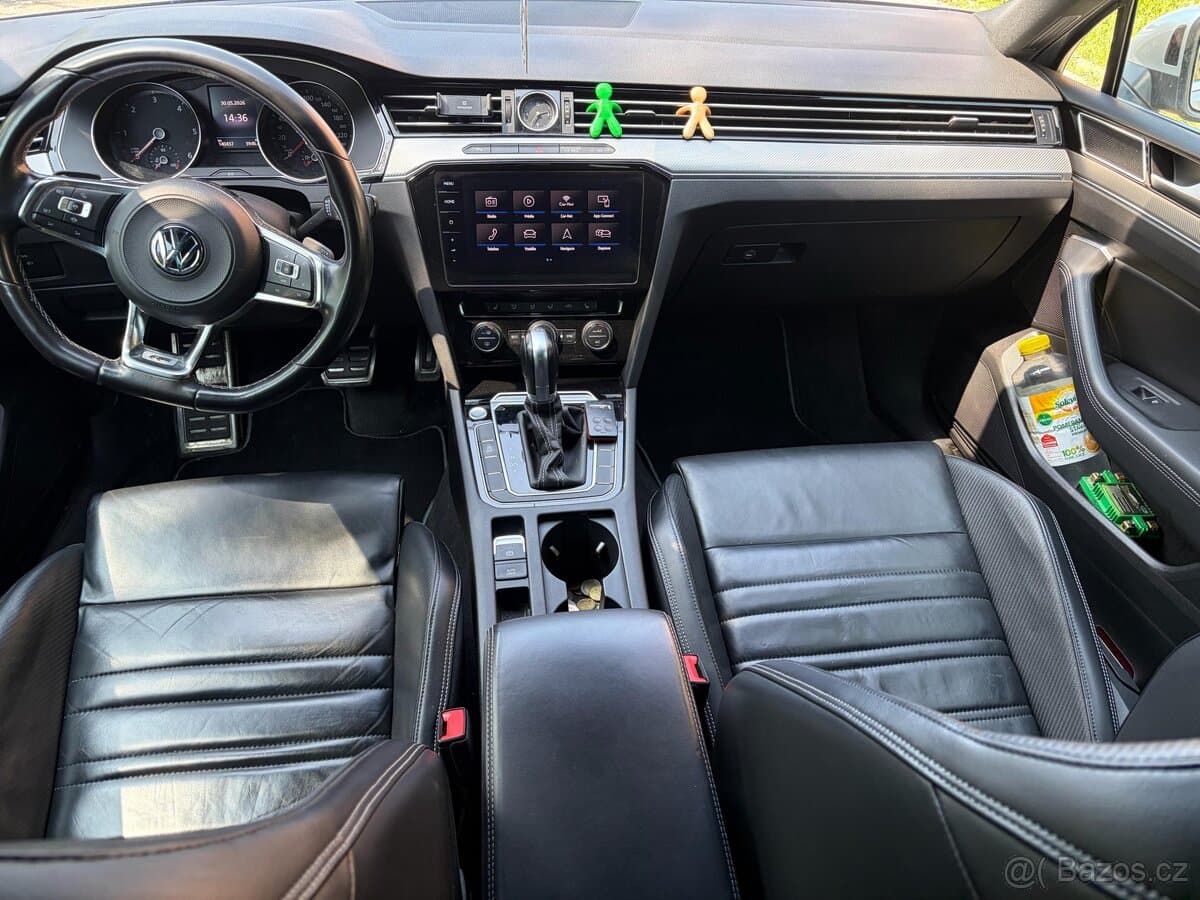 2018 Volkswagen PASSAT - 6