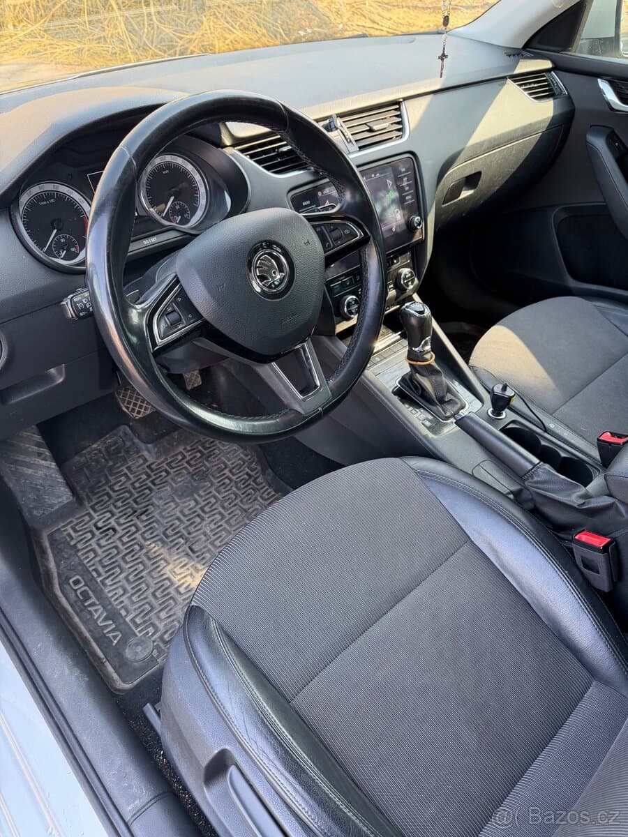 Škoda OCTAVIA - 6