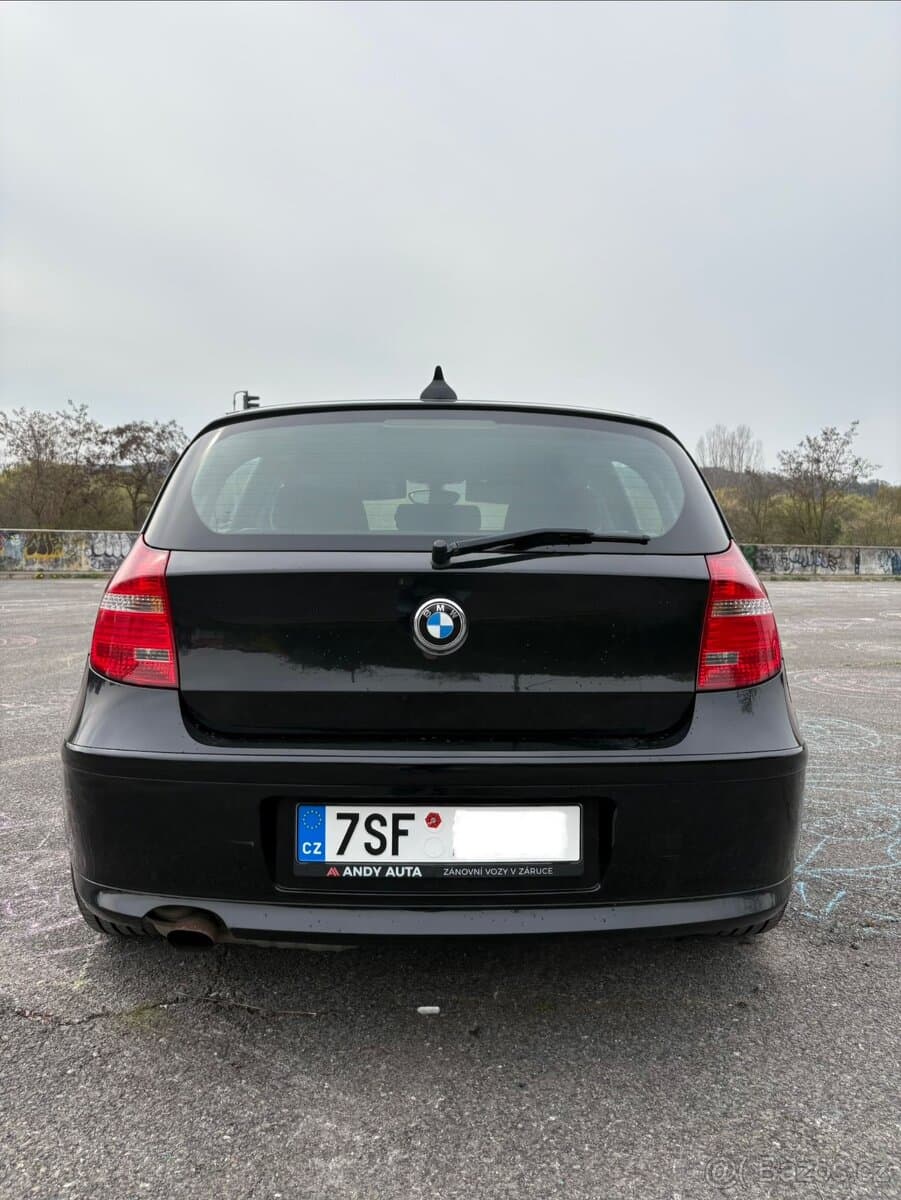 2011 BMW 1-SERIES - 6