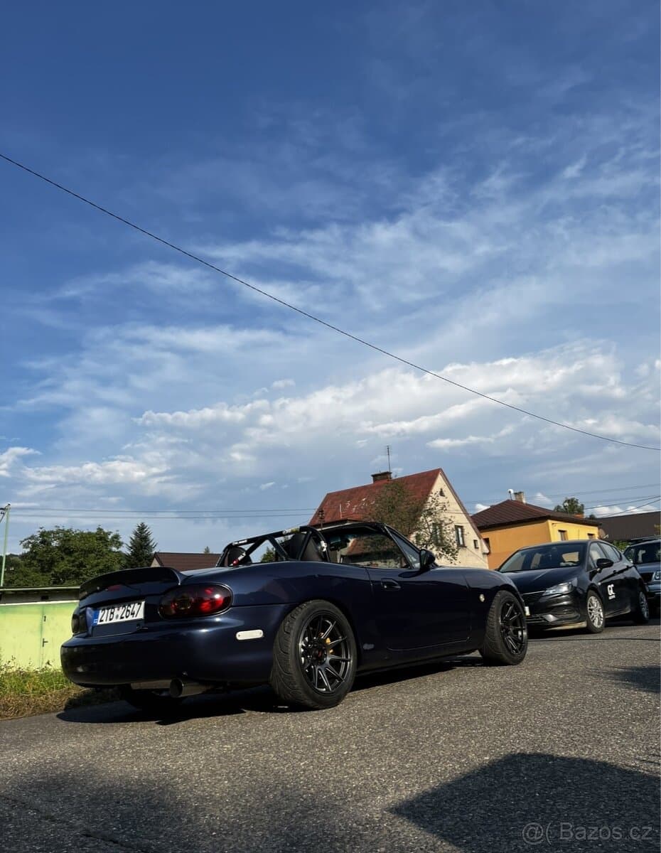 Mazda MX-5 - 6