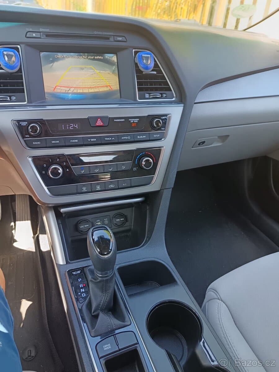 2016 Hyundai SONATA - 6