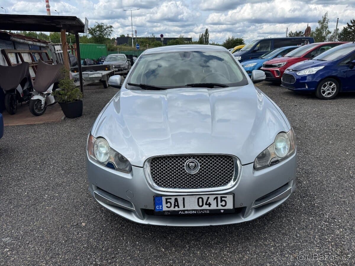 2009 Jaguar XF - 6