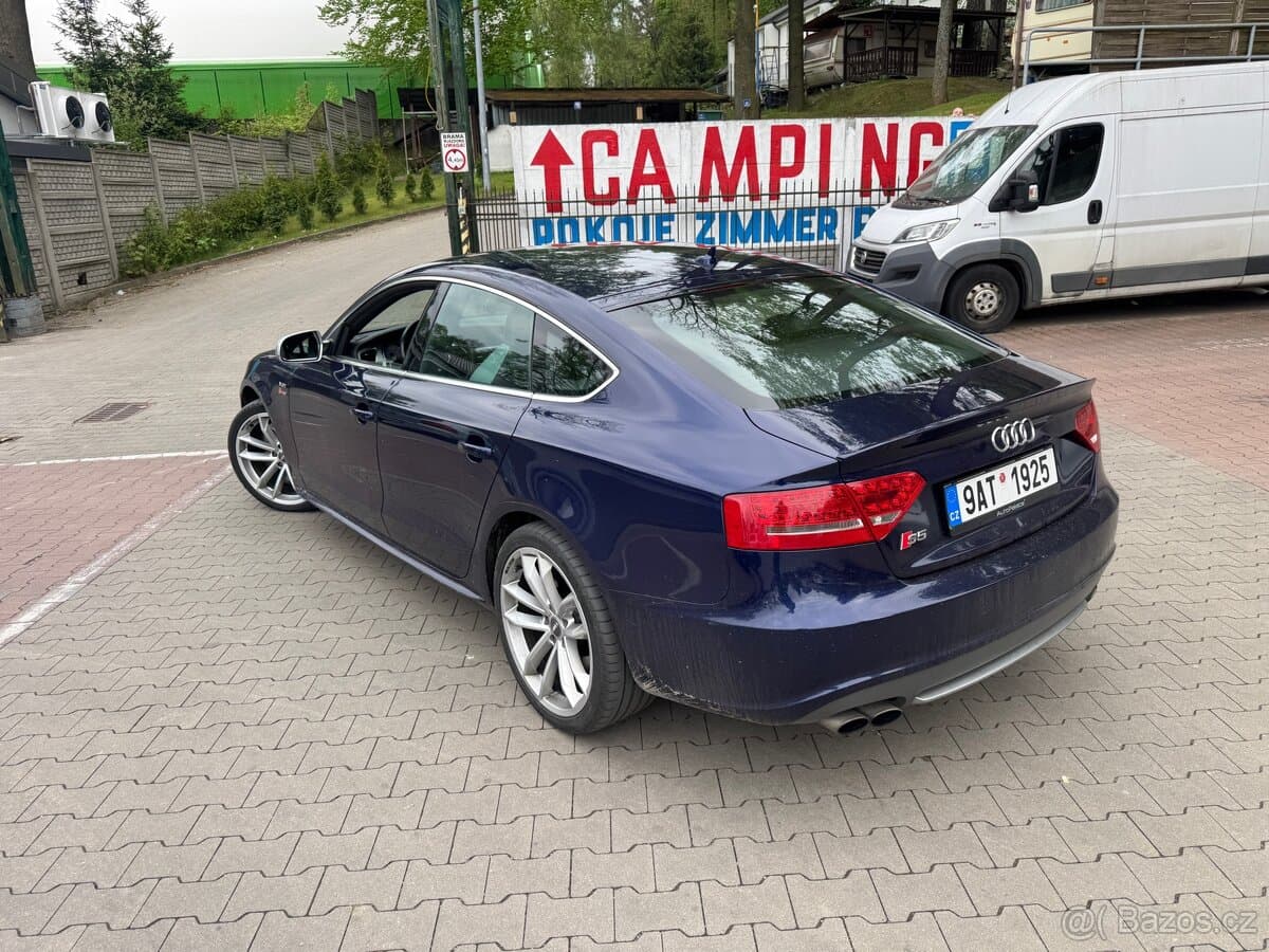 2010 Audi S5 - 6
