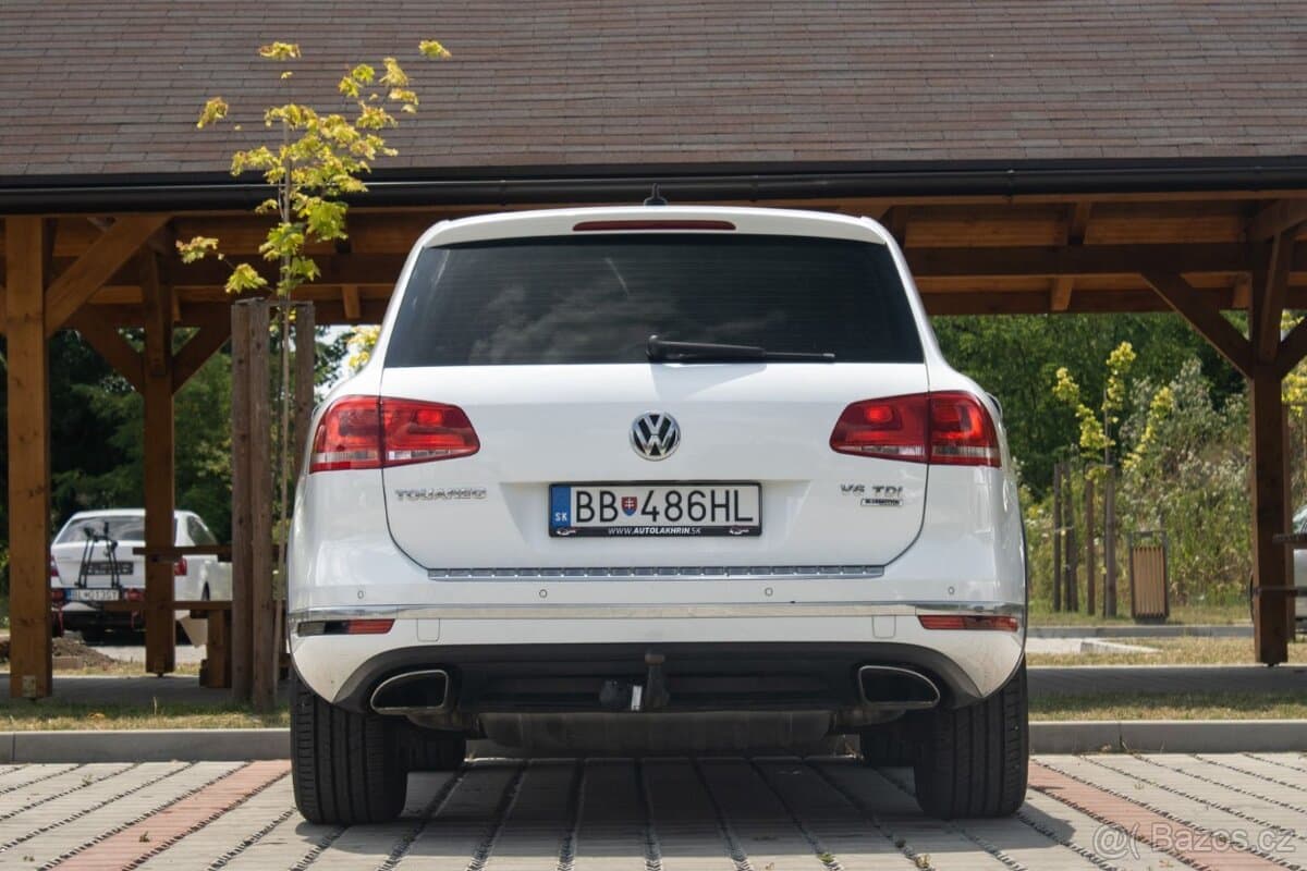 2017 Volkswagen TOUAREG - 6