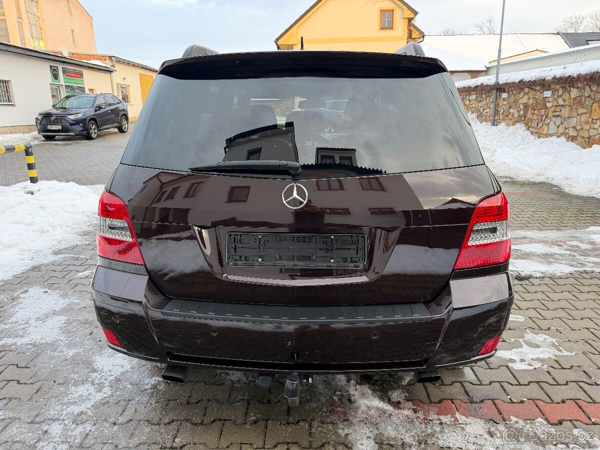 2011 Mercedes-Benz GLK - 6