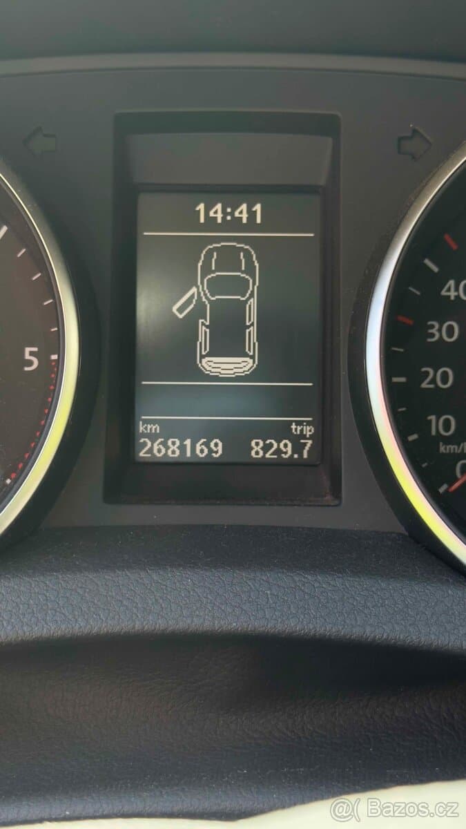 Volkswagen GOLF - 6