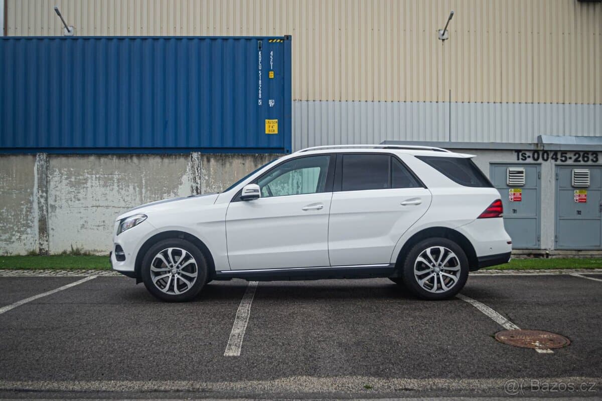 2017 Mercedes-Benz GL - 6