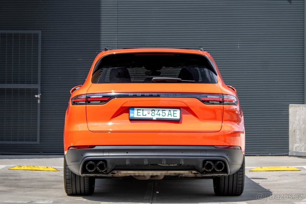 2021 Porsche CAYENNE - 6