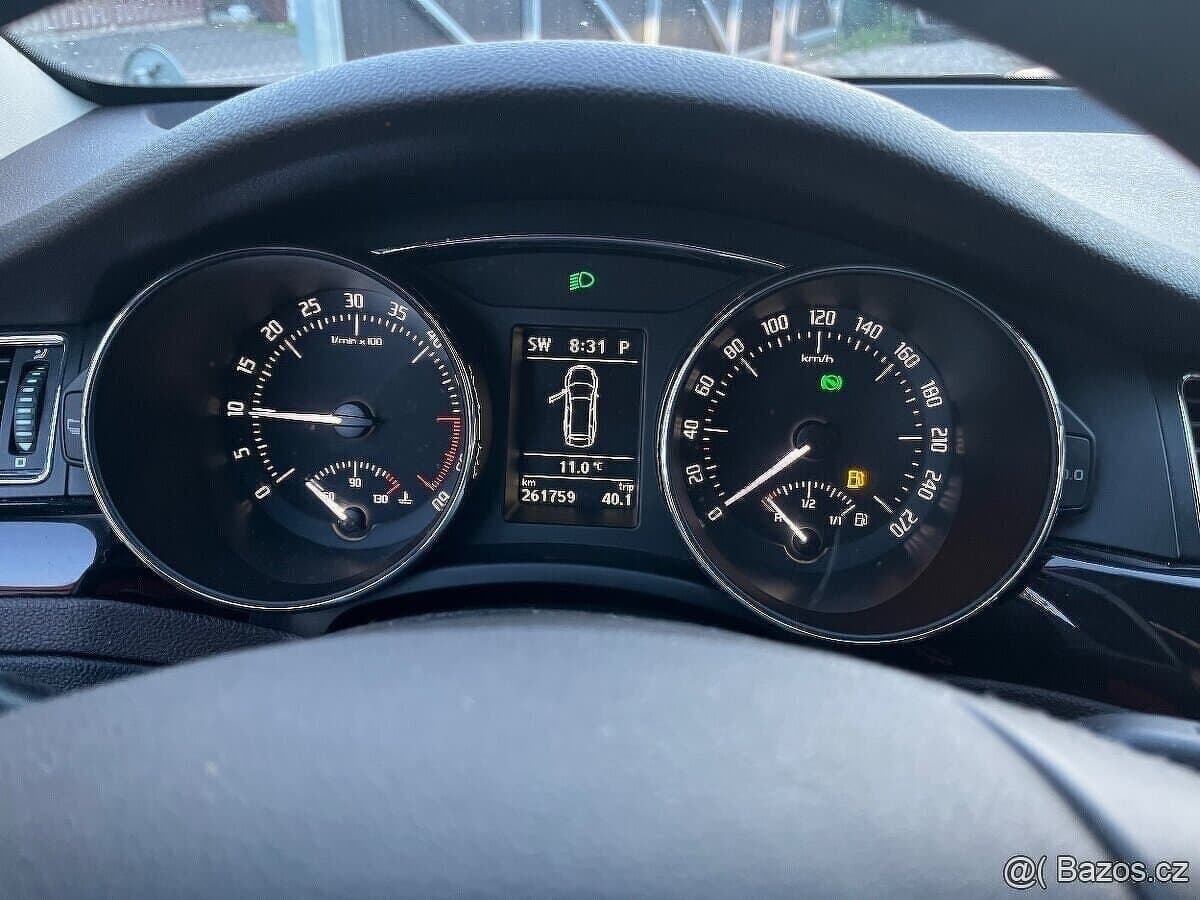 2012 Škoda SUPERB - 6
