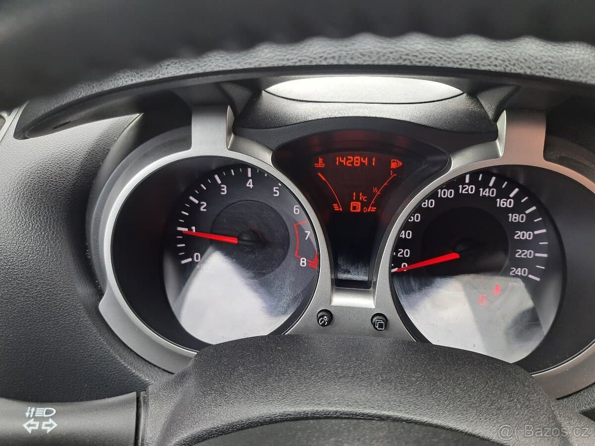 2010 Nissan JUKE - 6