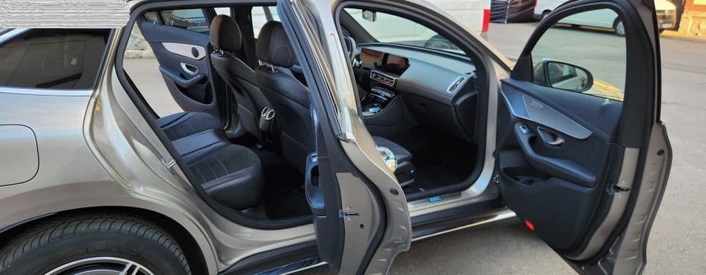 2022 Mercedes-Benz EQC - 6