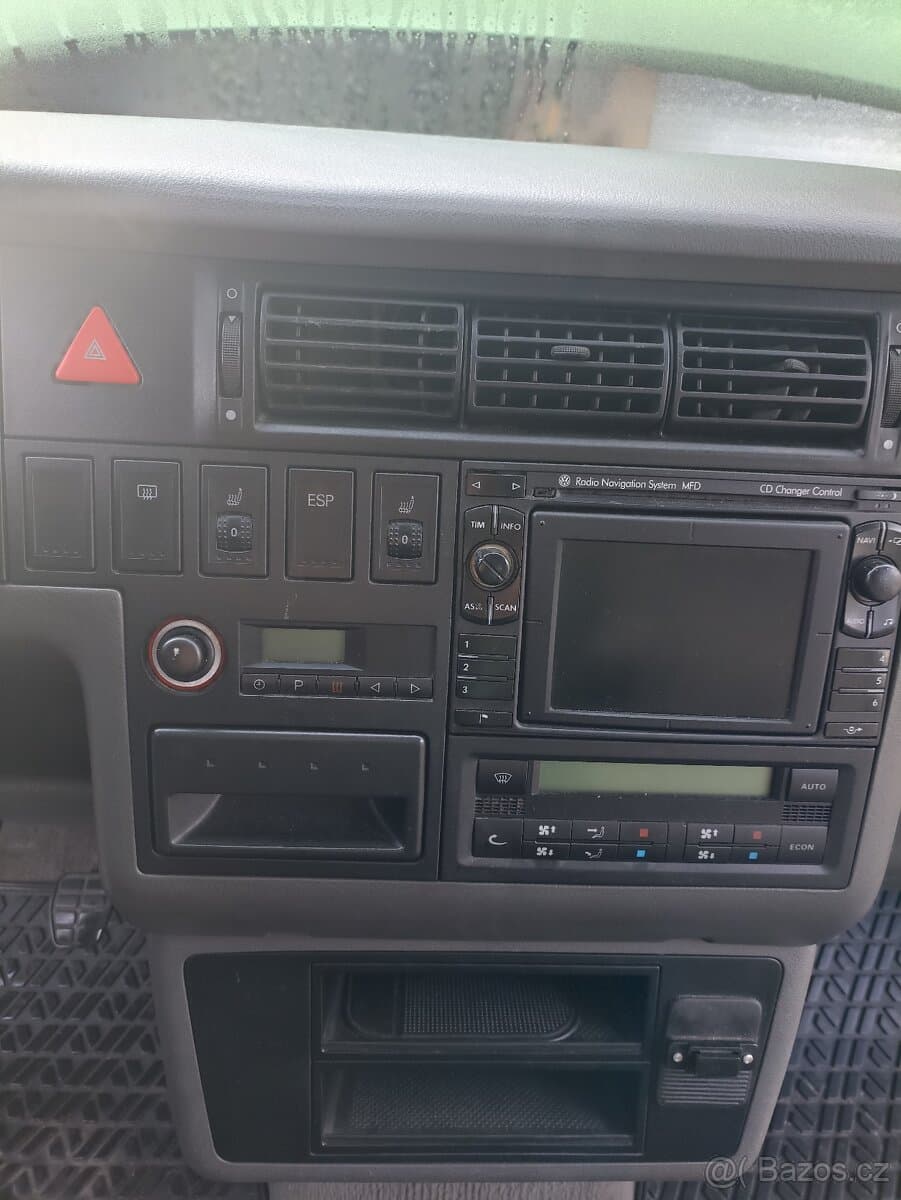 2000 Volkswagen CARAVELLE - 6