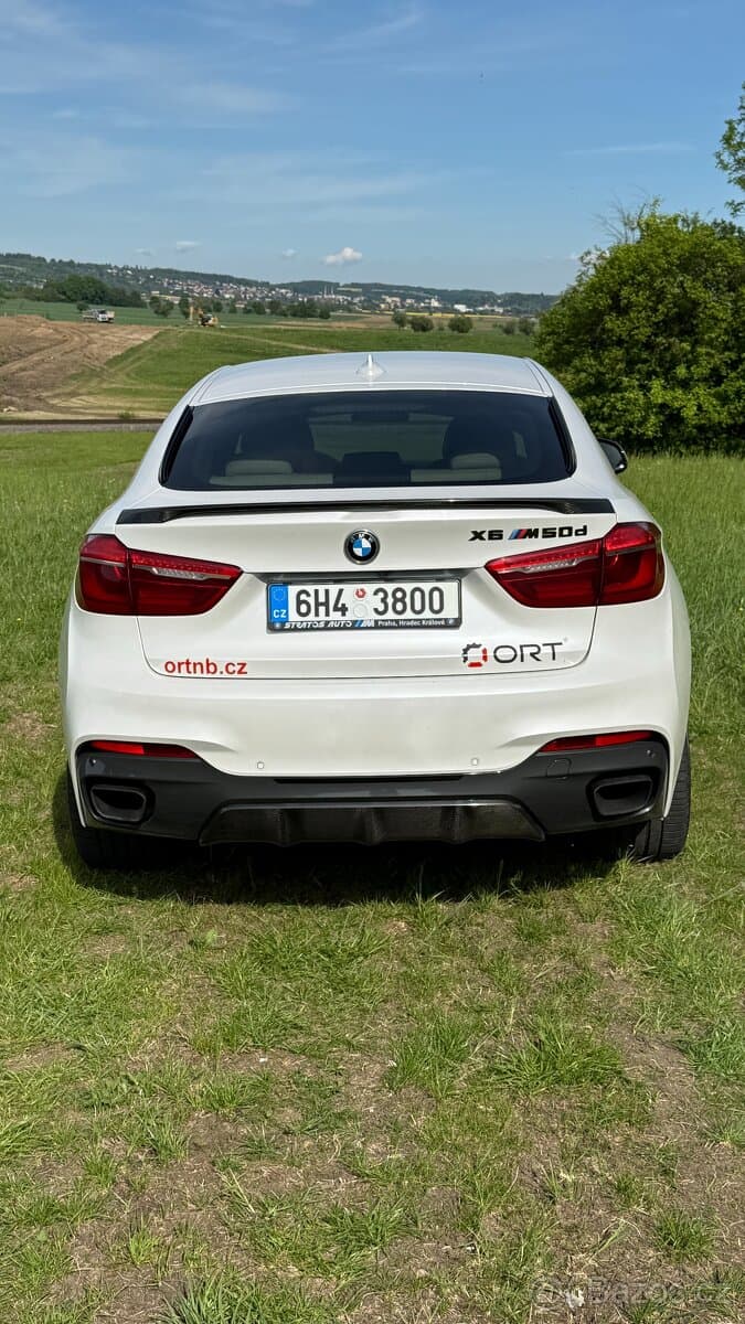 2015 BMW M5 - 6