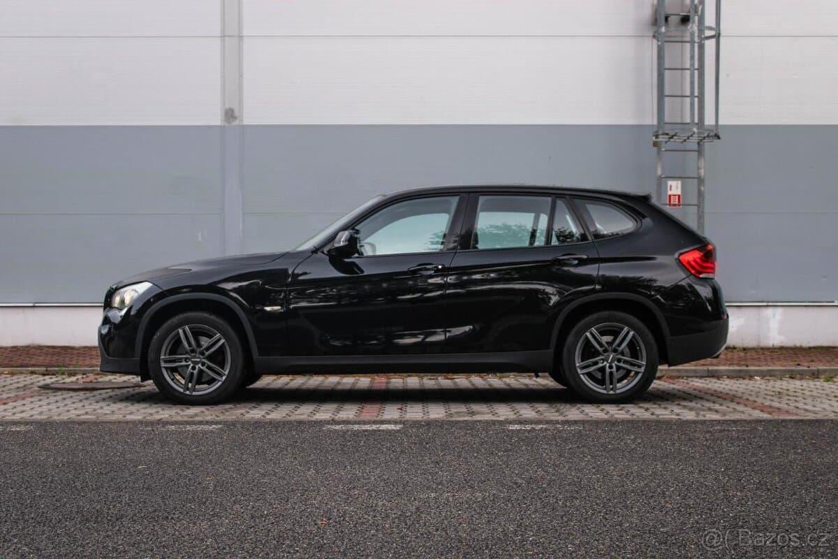 2010 BMW X1 - 6