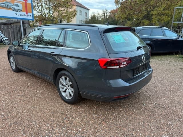 2021 Volkswagen PASSAT - 6