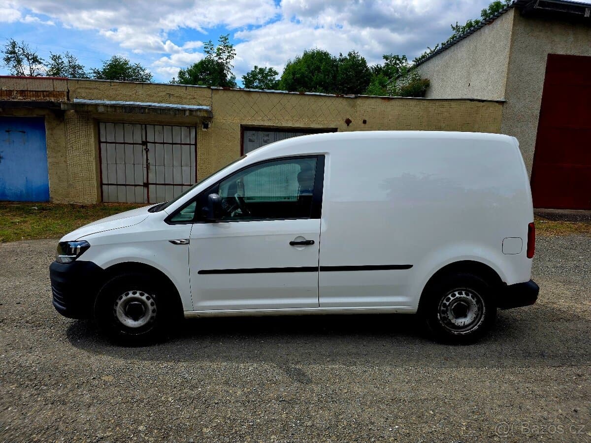 2019 Volkswagen CADDY - 6