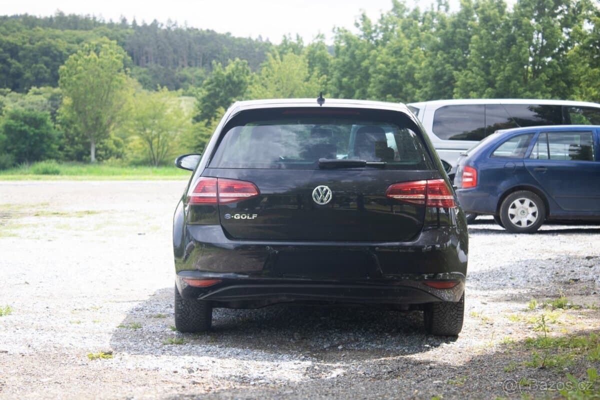 2015 Volkswagen GOLF - 6