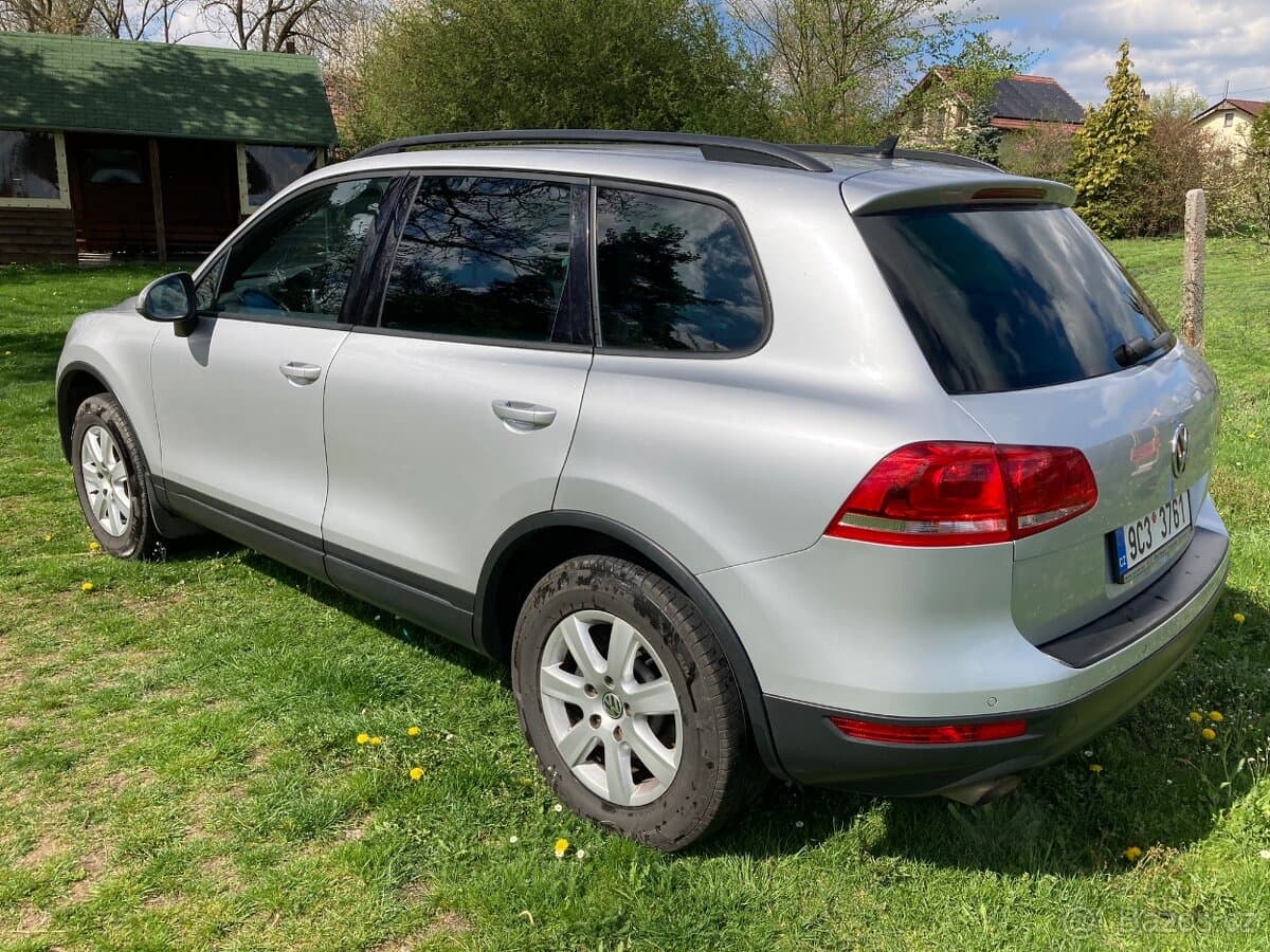 2013 Volkswagen TOUAREG - 6