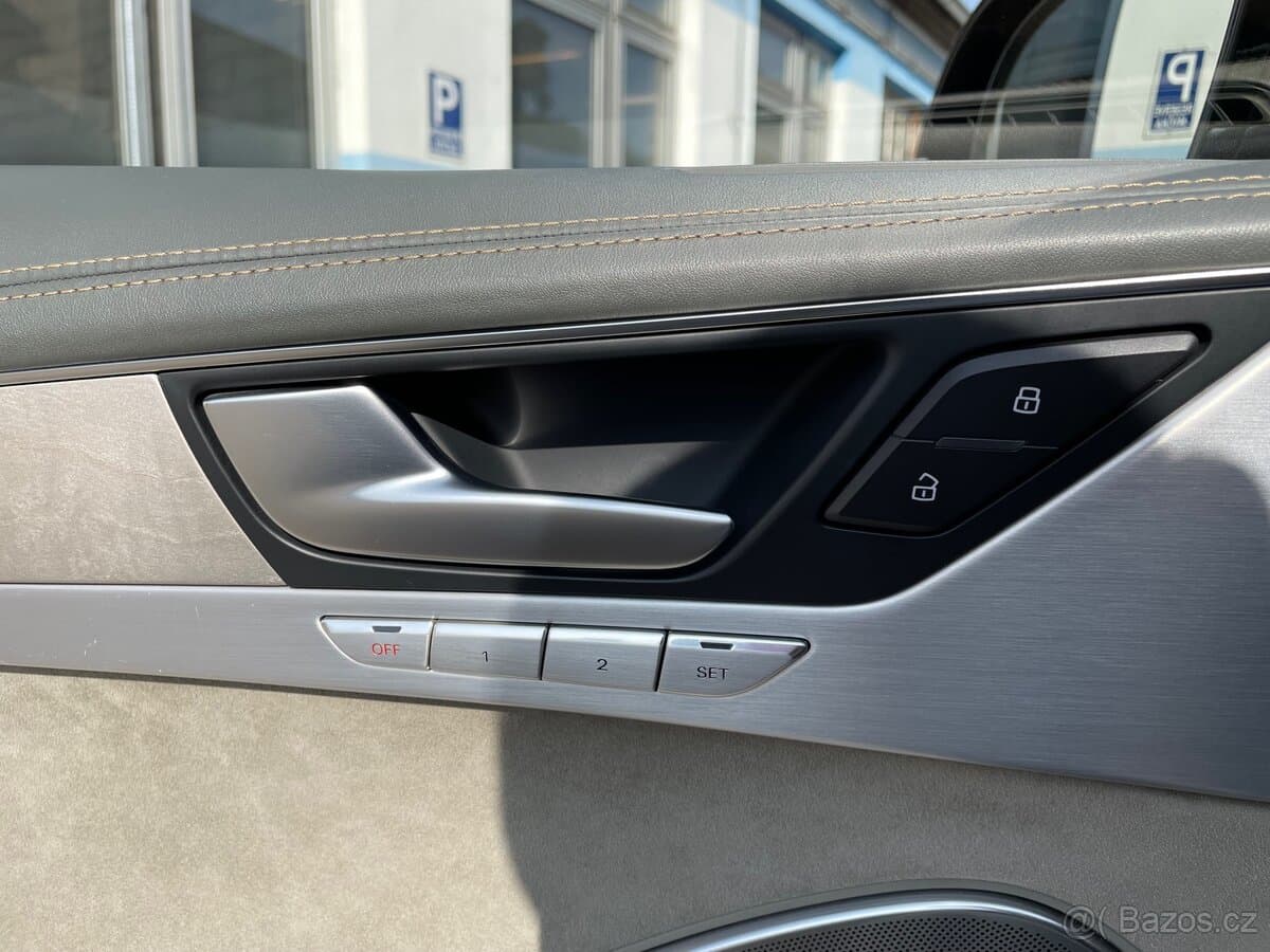 2015 Audi A8 - 6