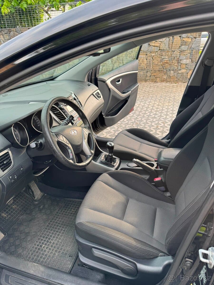 2012 Hyundai i30 - 6