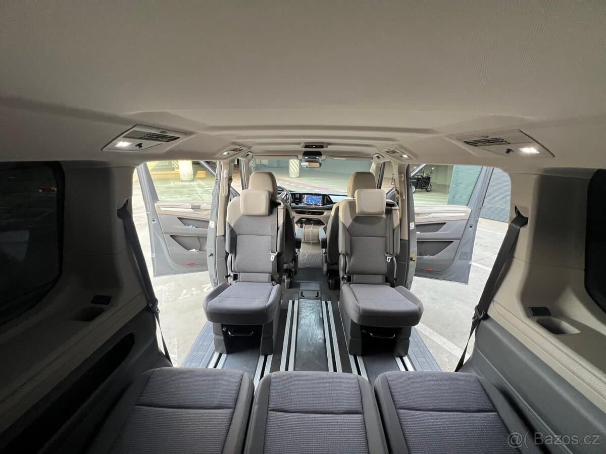 2025 Volkswagen MULTIVAN - 6