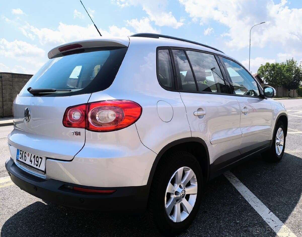 2009 Volkswagen TIGUAN - 6
