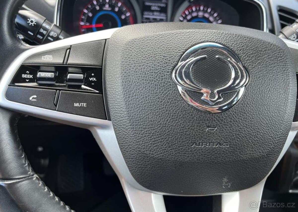 2017 SsangYong KORANDO - 6